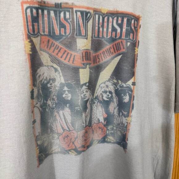 NOT PERFECT | Guns N Roses Tee - Picture 2 of 2